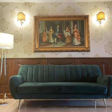 Ninfa Hotel Квалиано Экстерьер фото