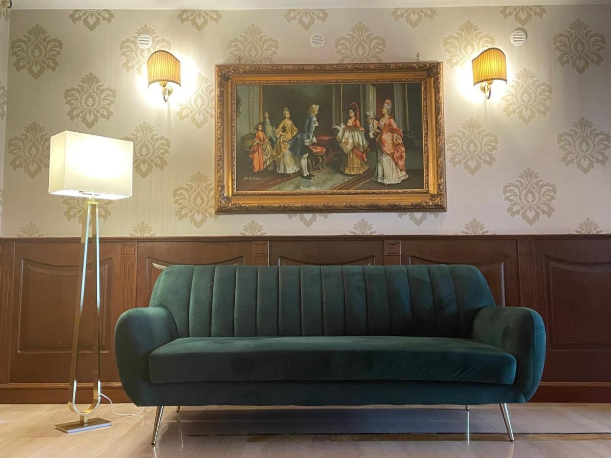 Ninfa Hotel Квалиано Экстерьер фото