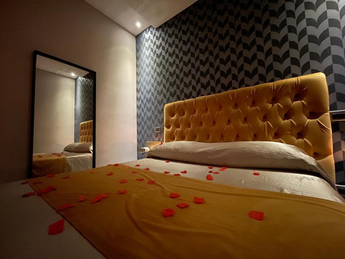 Ninfa Hotel Квалиано Экстерьер фото